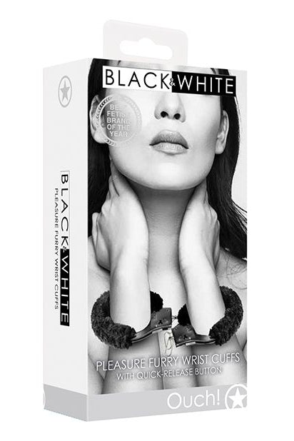Furry Black Beginner Handcuffs, Black Fur Handcuffs - AlicePrin.com